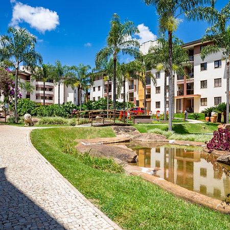 Life Resorts - J 215 - Beira Lago - Piscina - Clube - Refugio Do Casal - By Hospede Facil Brasília Exterior foto